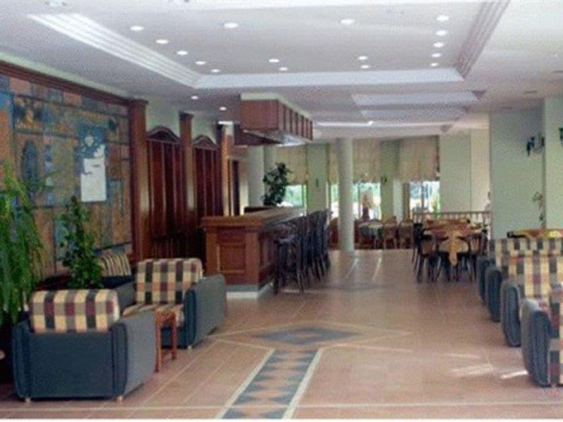 מלון דירות Club Sidar אלאניה